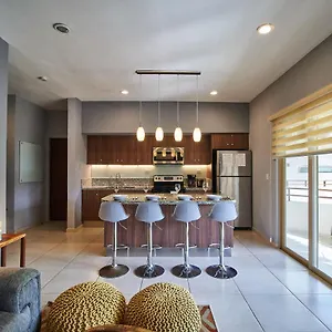 Modern&spacious 2 Bedroom Ph, Rooftop&pool Apartamento